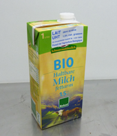 Lait demi écrémé UHT bio